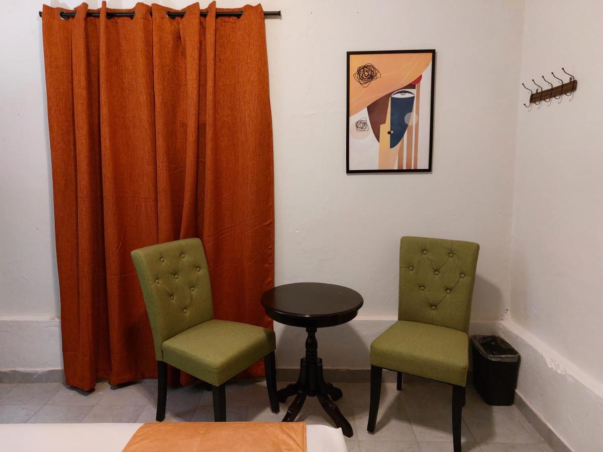 Hospedaje Los Lirios Chitré المظهر الخارجي الصورة